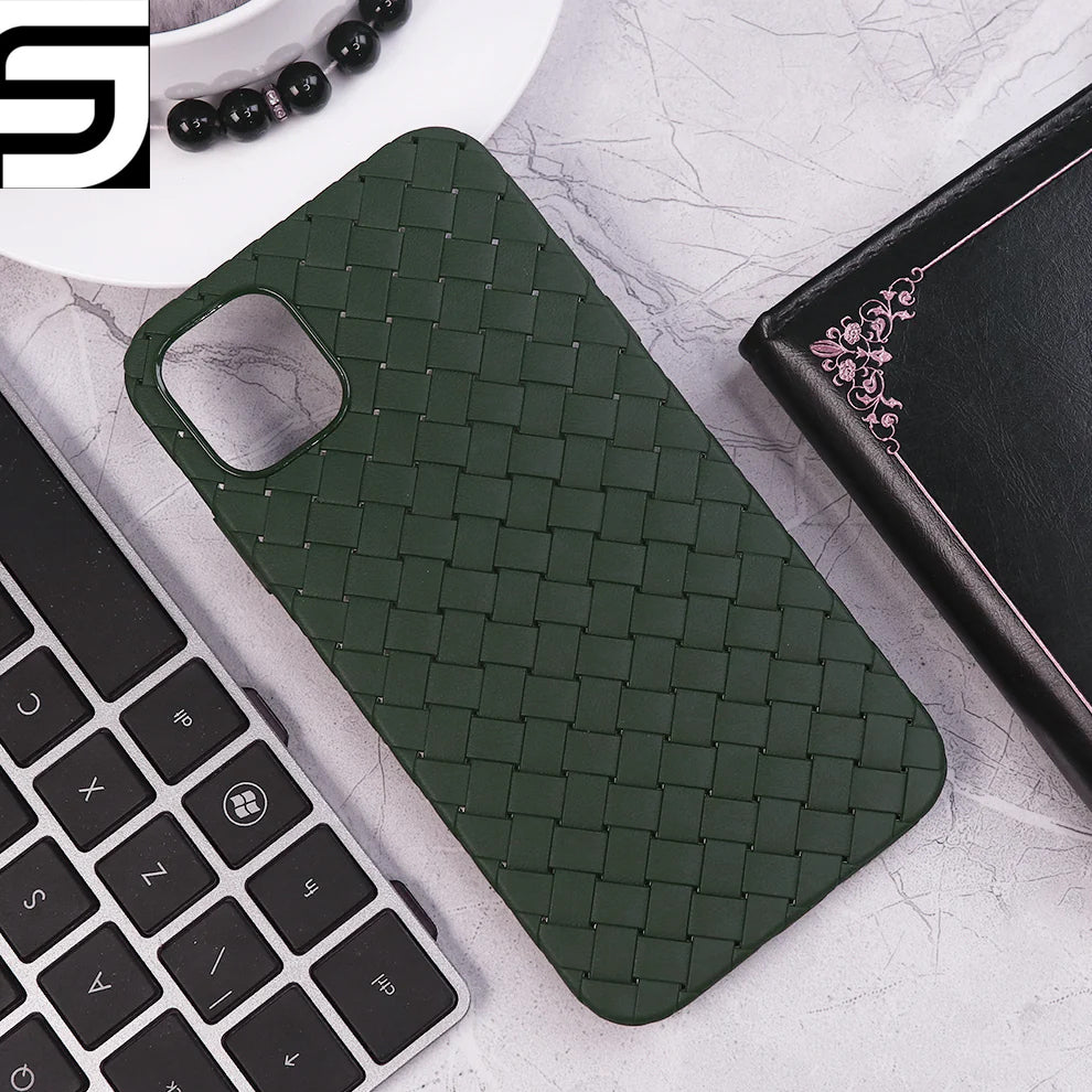 customise cases in pakistan