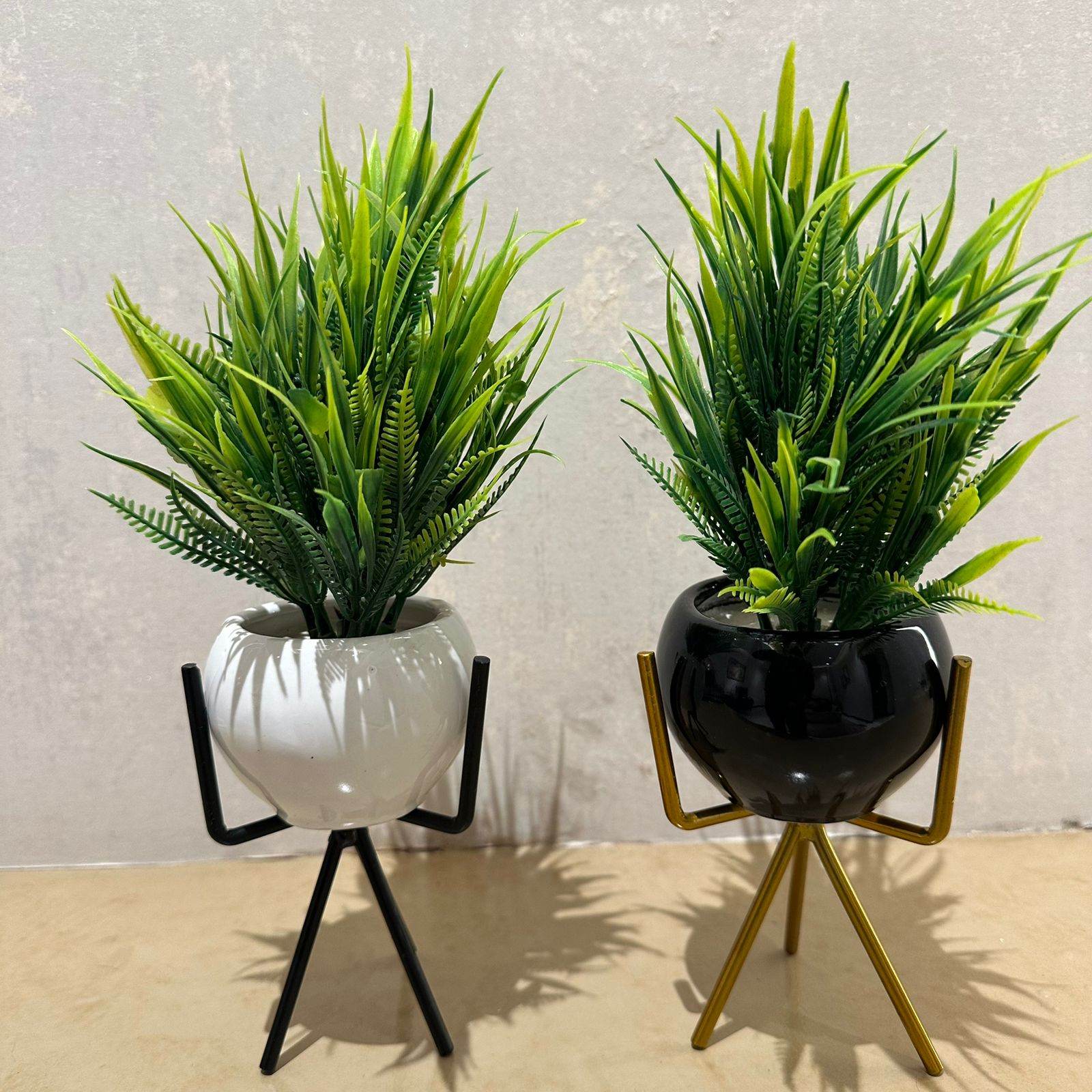 Luxury Ceramic Planters with Metal Stands - Futurestore.pk