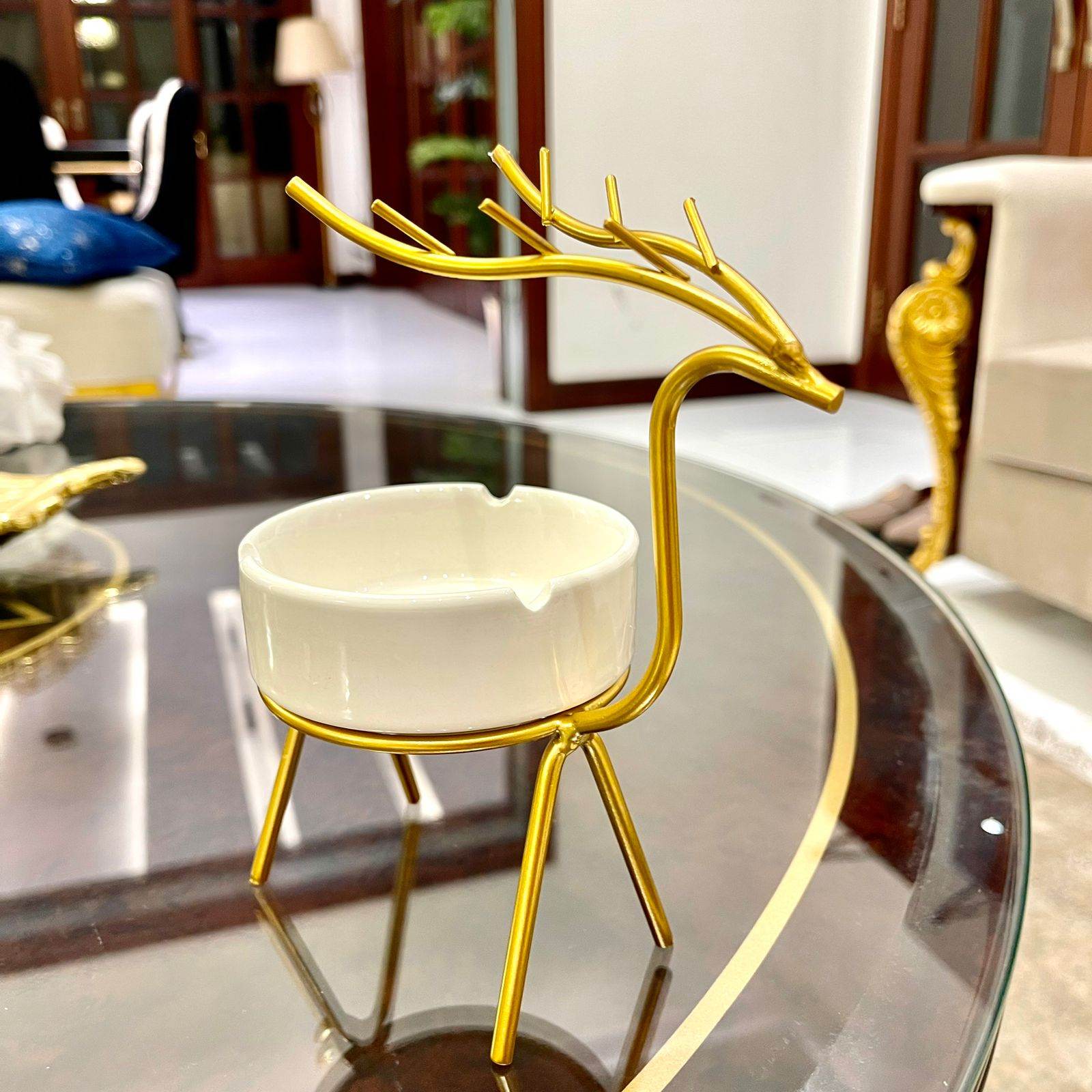 METALLIC GOLDEN GAZELLE STYLE ASH TRAY DECOR FOR TABLE AND HOME - Futurestore.pk