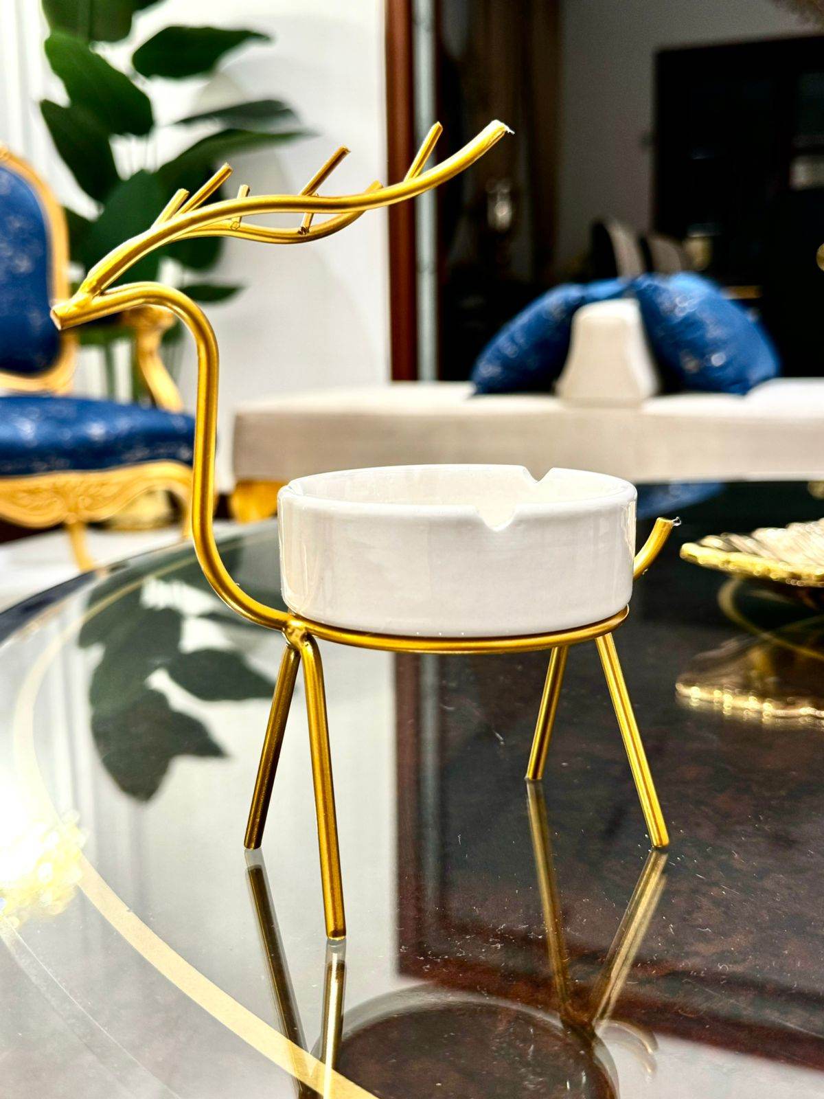 METALLIC GOLDEN GAZELLE STYLE ASH TRAY DECOR FOR TABLE AND HOME - Futurestore.pk