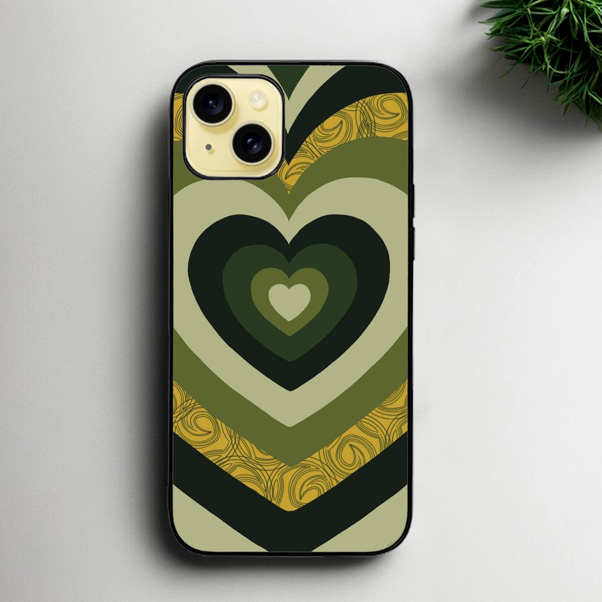 customise cases in pakistan