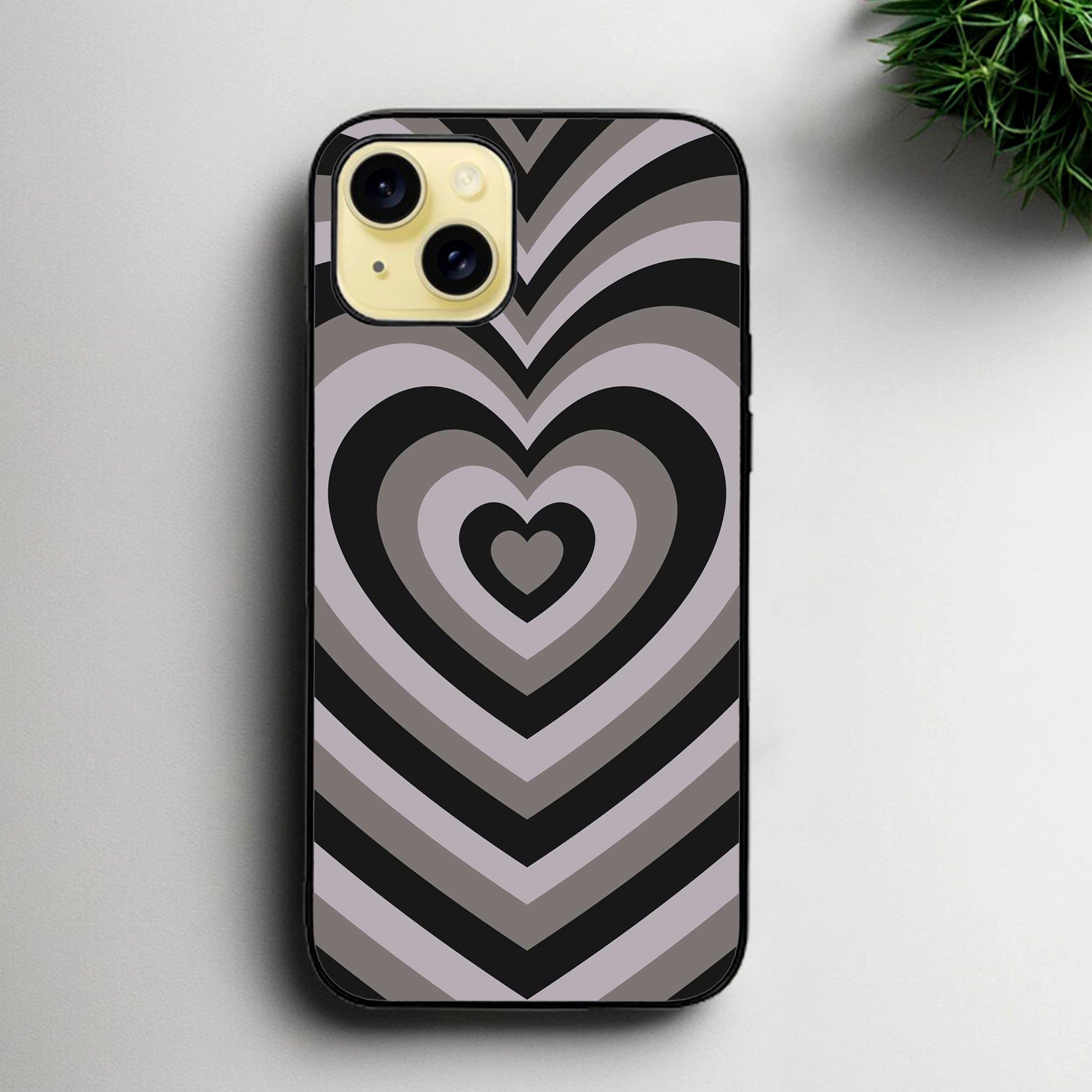 customise cases in pakistan