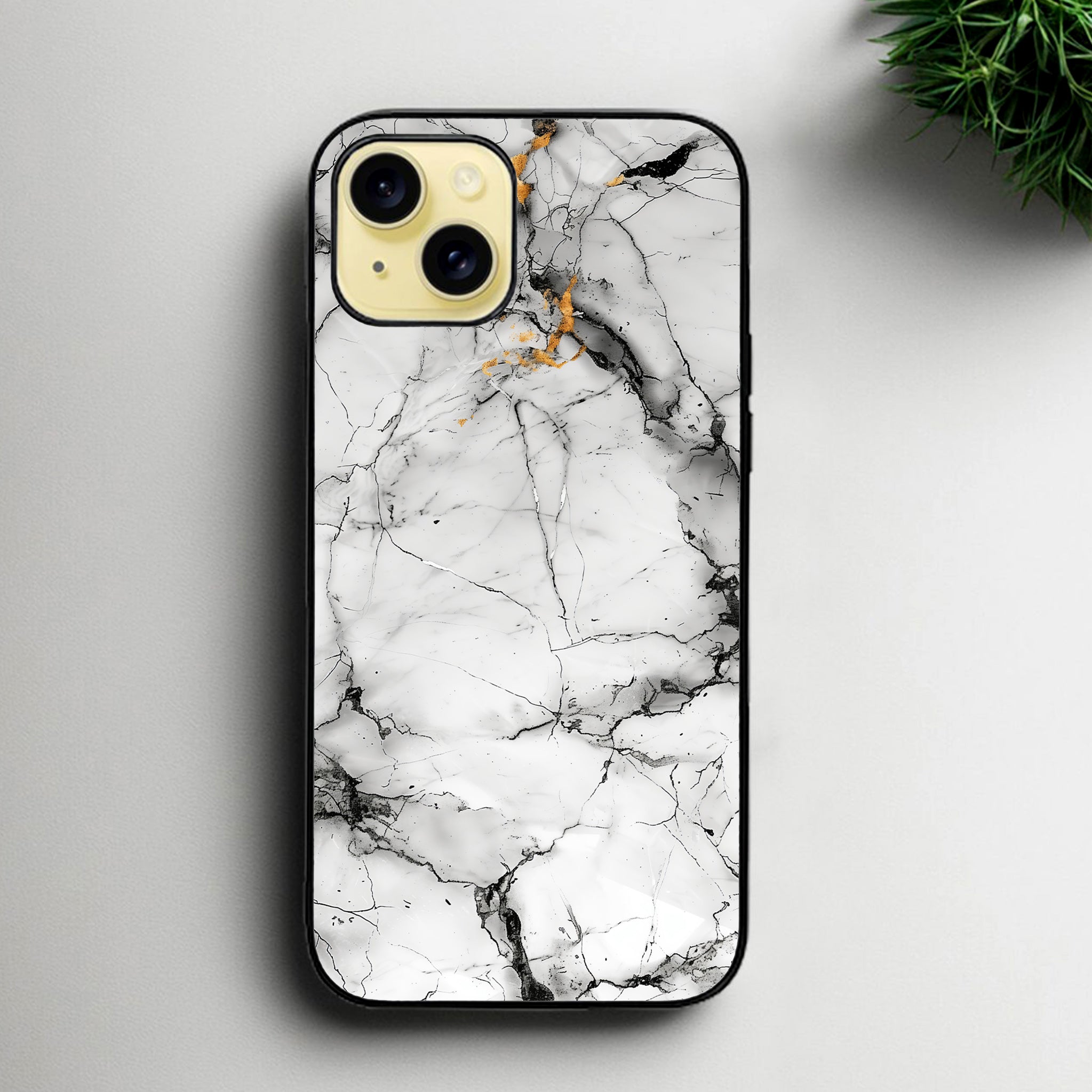 customise cases in pakistan
