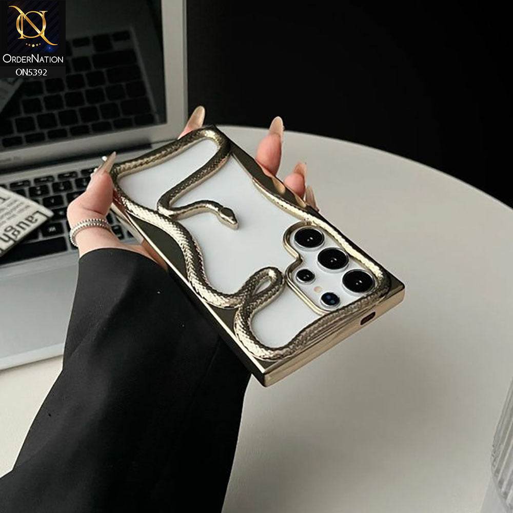 Samsung Galaxy S25 Ultra Cover - Golden - New 3D Olige Hollow Shiny Plating Heat Dissipation Soft Casee