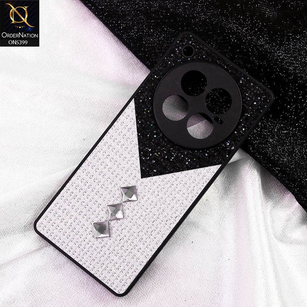 Infinix Zero 40 4G Cover - Black - Luxury 3D Woven Pattern Shiny Soft Case With Camera Protection - Futurestore.pk