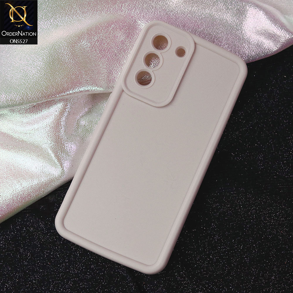 Samsung Galaxy S21 FE 5G Cover - Off White -Soft Silicone Case With Round Bumper Matte TPU Shockproof Cover