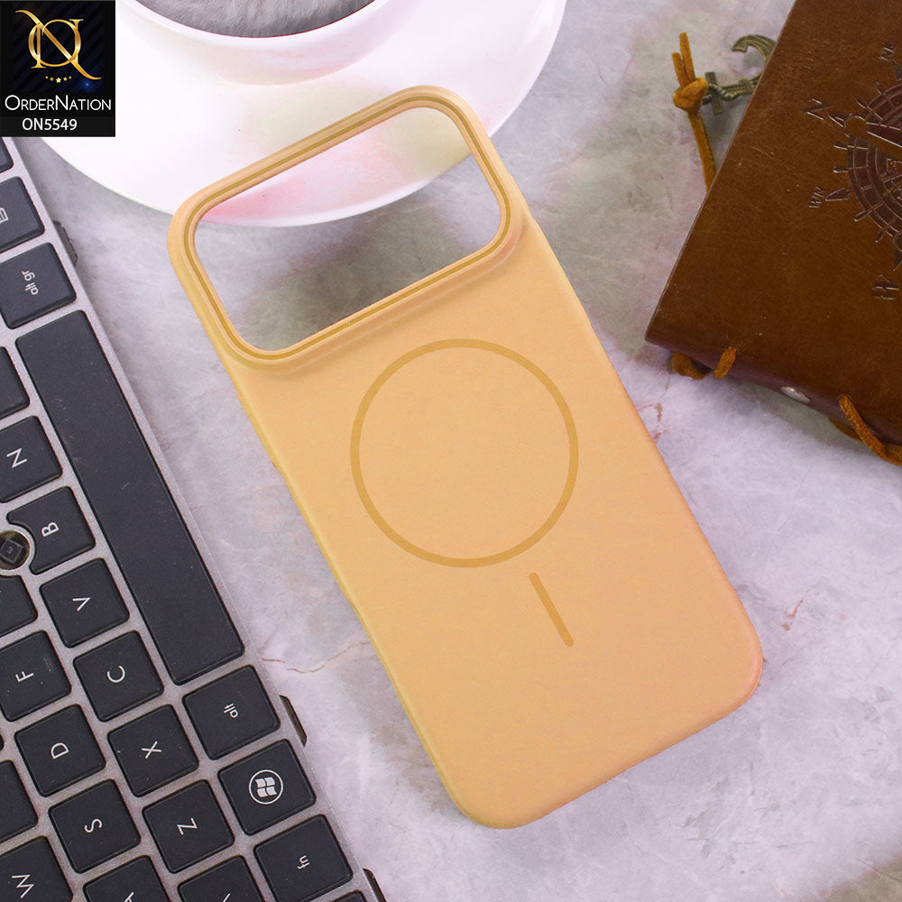 iPhone 17 Pro Max Cover - Brown - Premium High Quality Shell Case With Magsafe Design